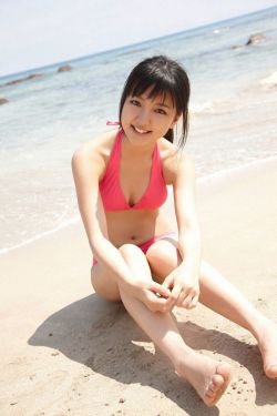 谁先爱上他的